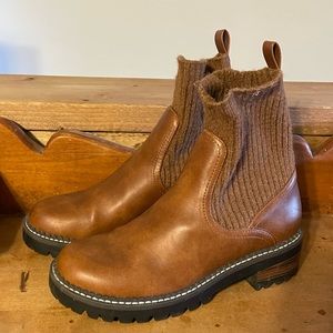 Universal Thread Women’s Daphne Sock Boot